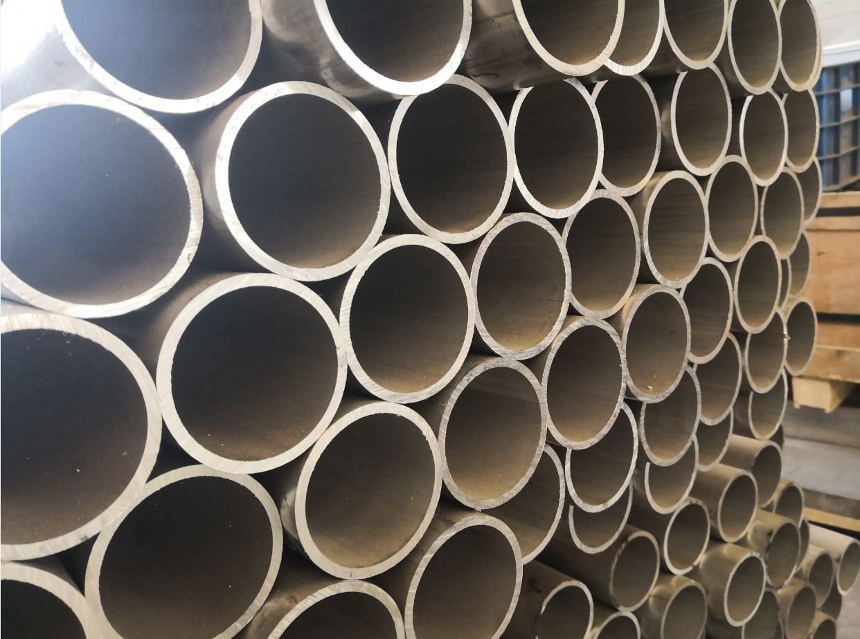 China Custom Shape Thin Wall Aluminum Tubing / 6061 Aluminum Square Tubing factory