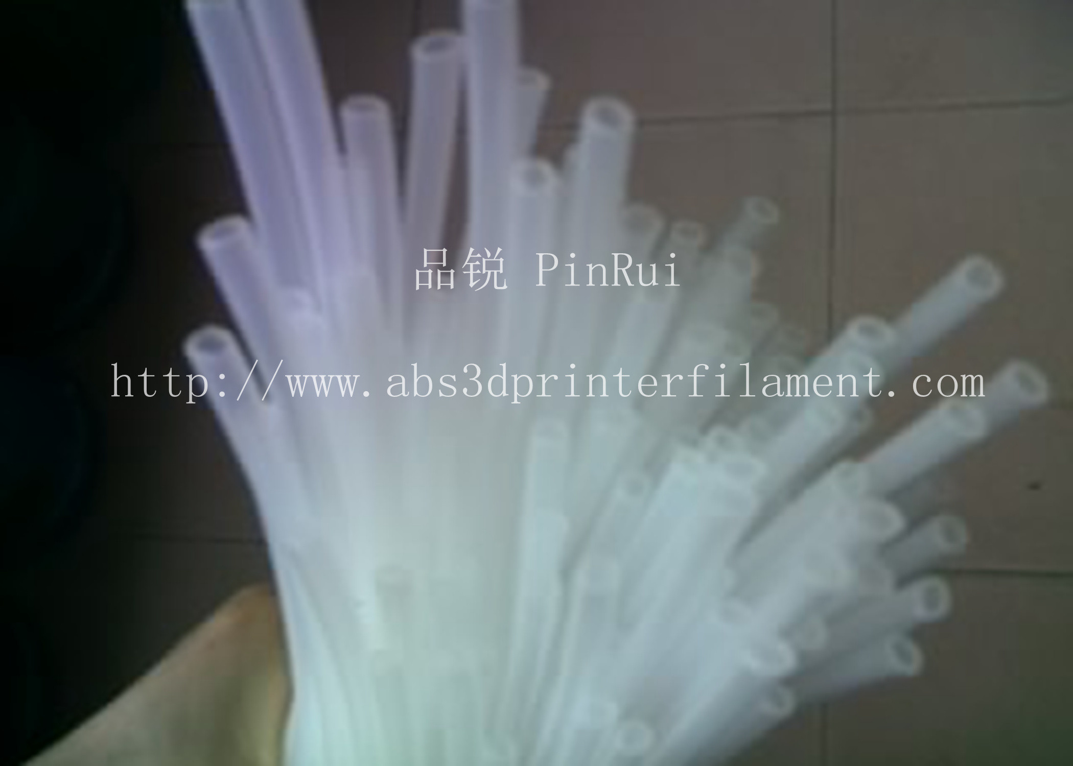 China Transparent PE Fluorescent Flexible Plastic Hose Pipe / Thin Plastic Tubing factory