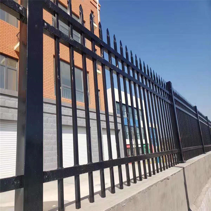 China 1.53m Ornamental Wrought Iron Fence / Steel Picket Fence For Garden factory
