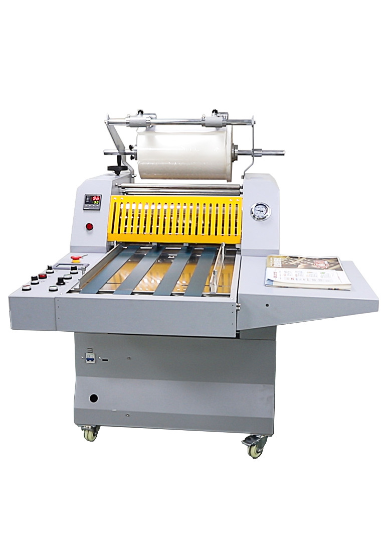 China A4 Paper 12m/Min Roll Laminating Machines AC 400W Motor factory