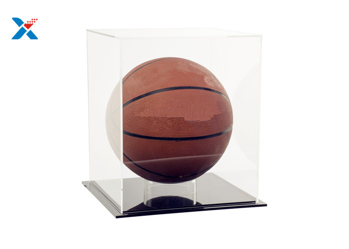 China Recyclable Clear Acrylic Display Case For Basketball Baseball Football Soccer factory