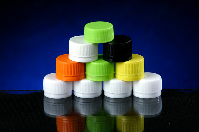 China 26mm HDPE & PP Cap For bottles of water, carbonated drinks, hotfill, oil, 5 gallon factory