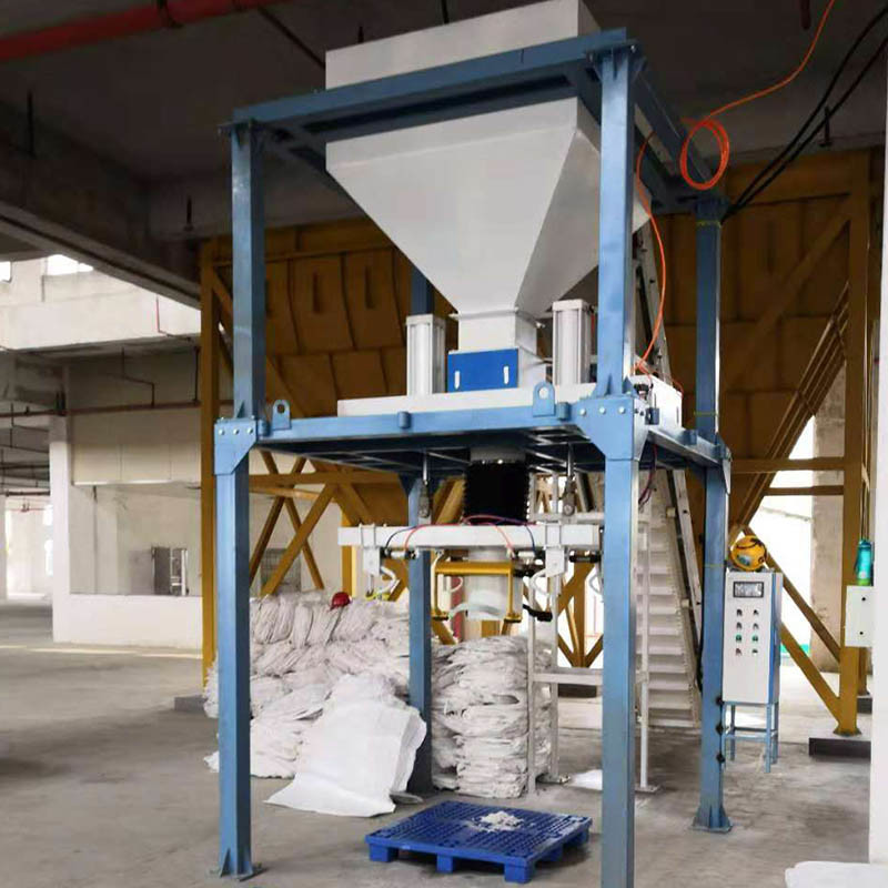 China DBC-1000 Pellet Packing Machine 1000kg/ Bag Jumbo Bag Loading Machine factory