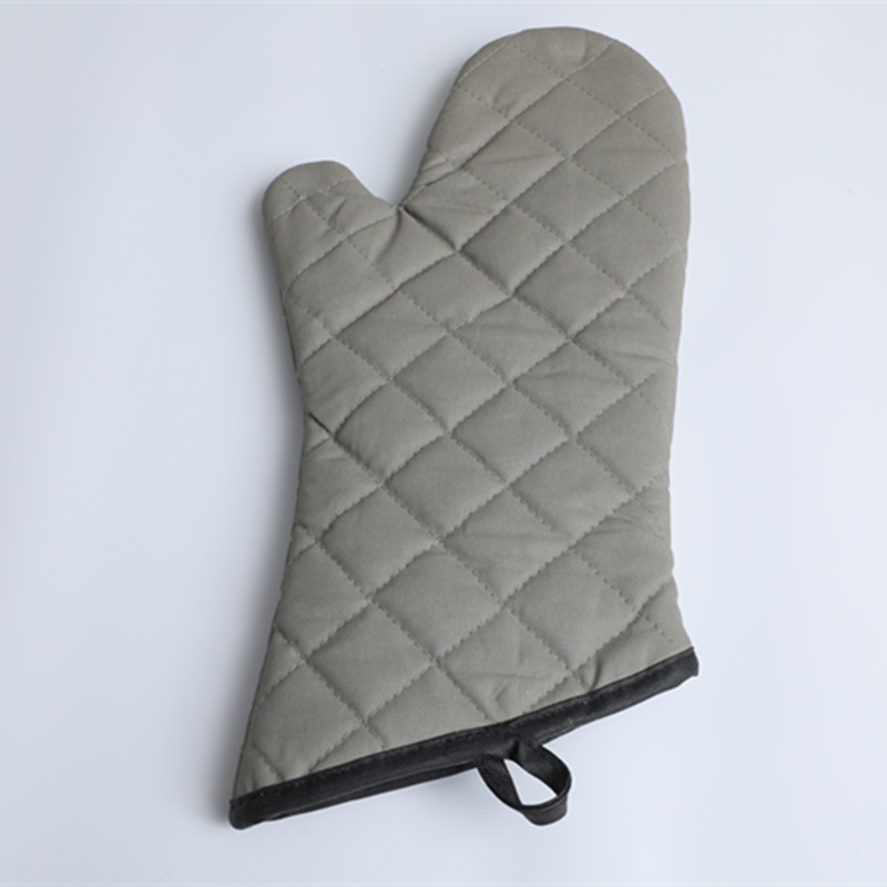 China Quilted Terry Cloth Lining Heat Resistant Oven Mitts Flame Retardant Coating factory
