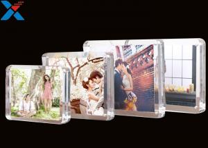 China Clear Magnet Acrylic Photo Frame PMMA Certificate Pictures Table Frame factory