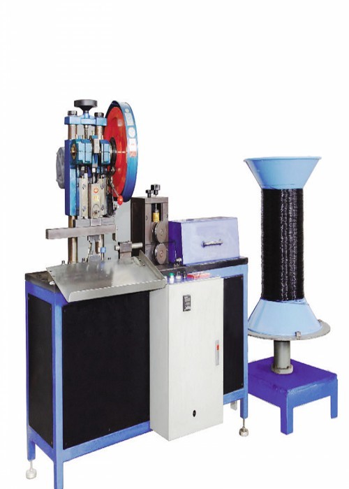 China Accurate Pitch Wire Hanger Making Machine High Versatility Reliable Operation factory