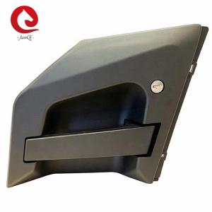 China 84552351 82275921 RH 82275772 845523581 LH Plastic Door Handle For R Enault Euro Truck factory
