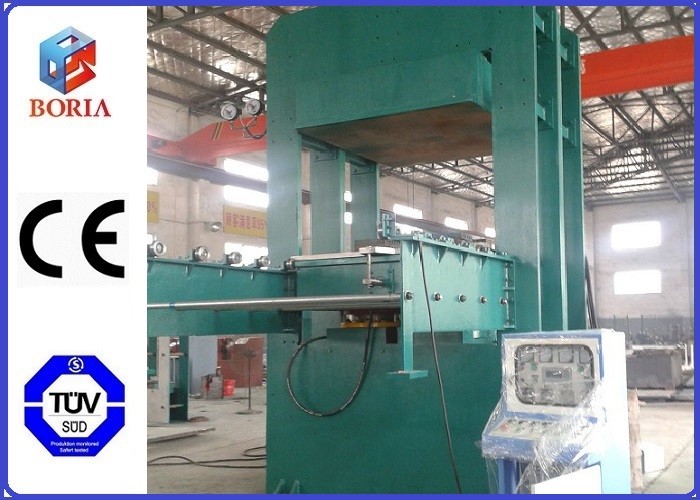 China Frame Type Rubber Vulcanizing Equipment 16MPa Working Oil Pressure factory