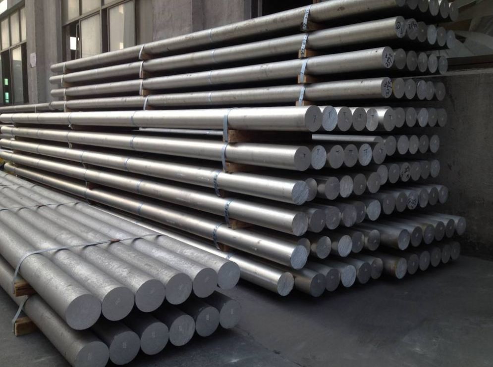 China Cold Finish 2024 Aluminum Round Bar High Strength - To - Weight factory