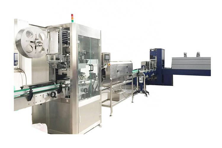 China Multifunction HDPE Sleeve Bottle Labeling Machine  Full Automatic factory