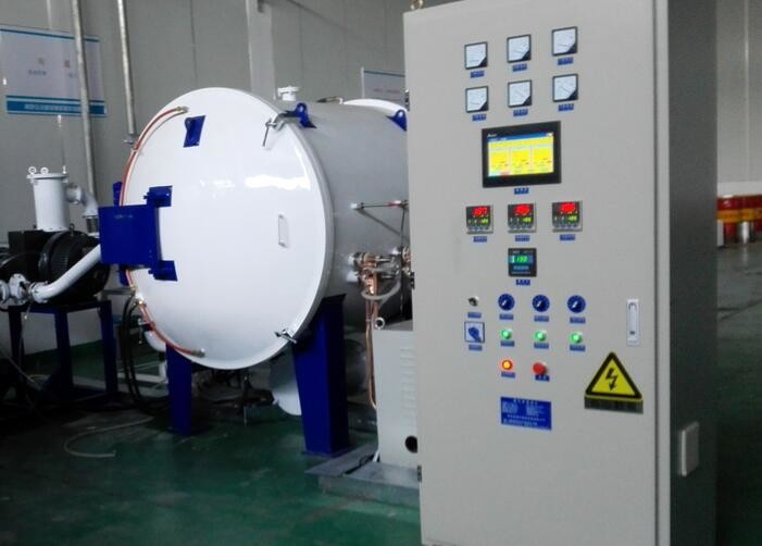 China Cemented Tungsten Carbide Sintering Furnace Easy Operating Vacuum Sintering Furnace factory