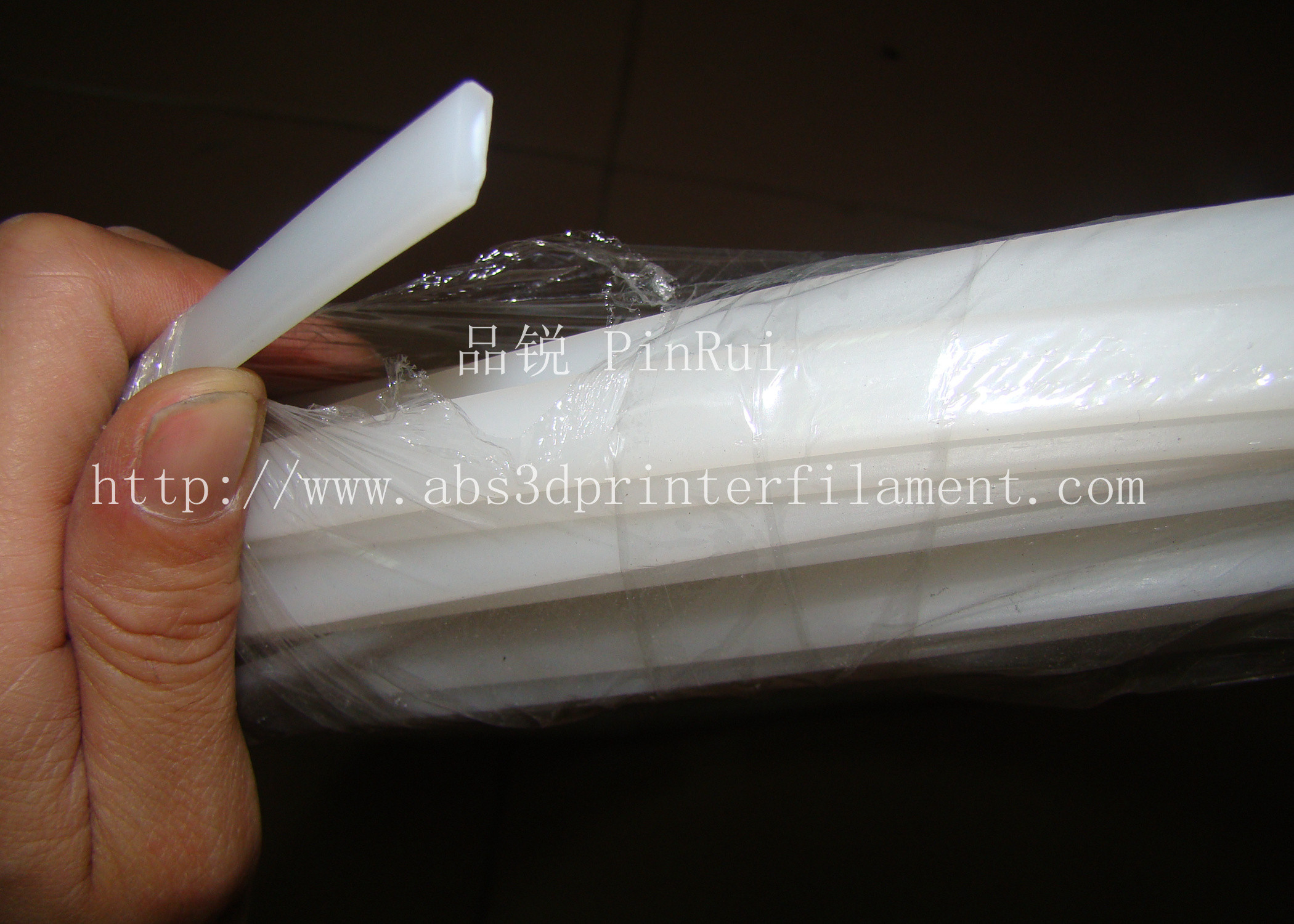 China HOPE Pipe Hard Plastic Tubing Clear For Electronics , Toys , Arts and Crafts factory
