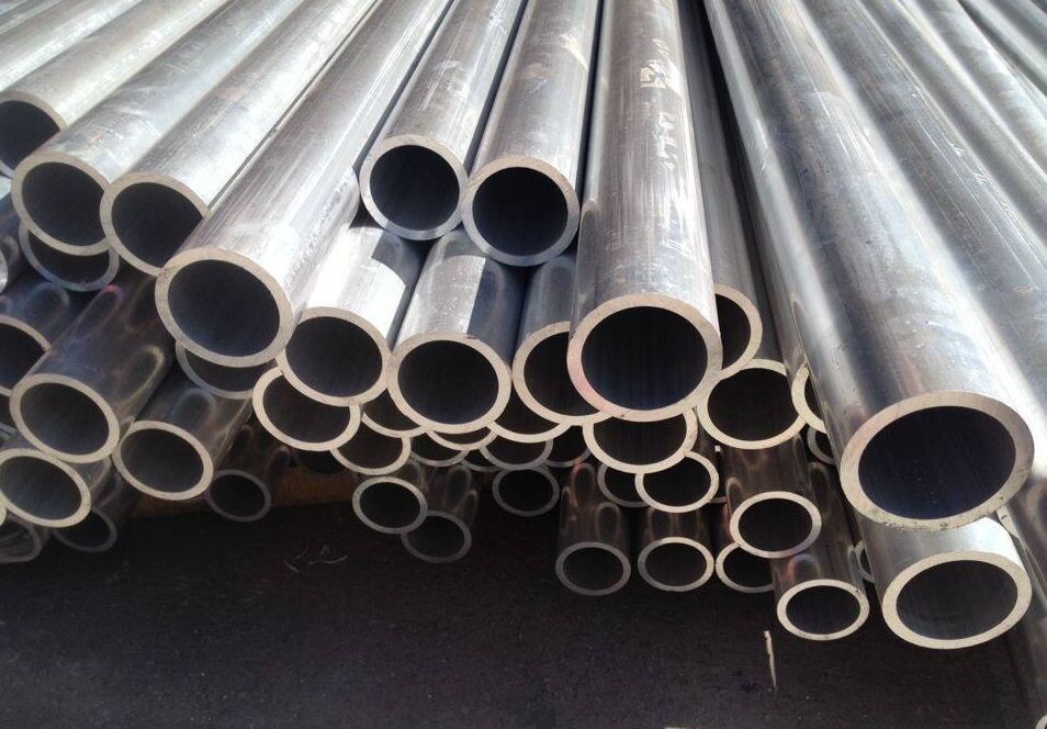 China Protective Structures 6061 Aluminum Round Tubing  / Aluminium Round Pipe factory