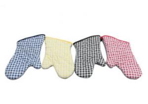 China Comfortable Cooking Cotton Oven Gloves , Heat Proof Oven Gloves Heat Resistant factory
