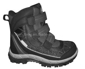 China Multi Color Childrens Snow Boots , Anti Slip Winter Walking Boots factory