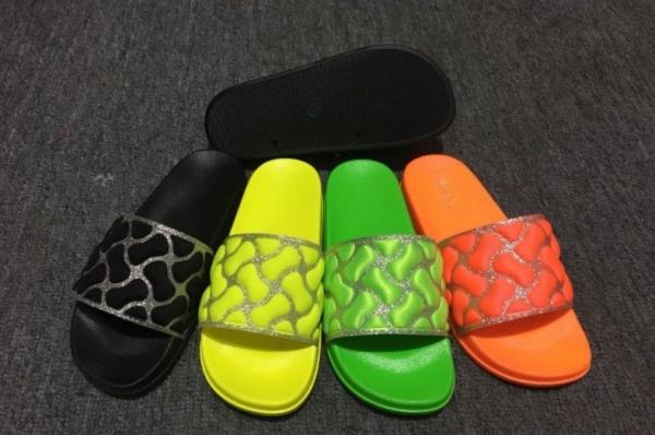 Women′s Sport Sandals Athletic Slide Slippers EVA Slippers Open Toe Non-Slip