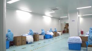 China S&amp;J Wholesale 3 Ply Disposable Medical Face Mask In Stock factory
