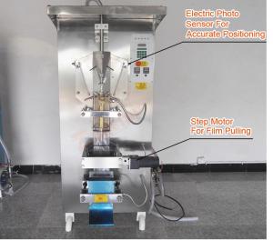 China CE Semi Automatic Water Filling Machine Vertical Liquid Machine Filling And Sealing Date Printer factory