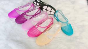 China Flat Beach Women Jelly Sandals Footwear High Quality factory