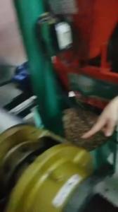 China sunflower peanut cottonseed edible oil press machine line factory