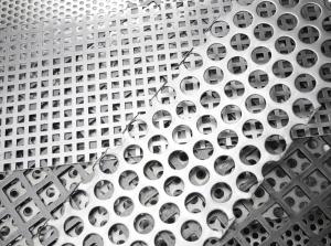 China 316 Grade Stainless Steel Perforated Sheet Mill Edge Cold Rolled factory