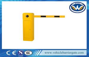 China Remote Control Automatic Barrier Gates , Straight Boom Traffic Barrier Gates in 3m / 5m / 6m factory