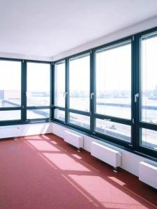 China Custom Aluminium Casement Windows with Customisable Soundproof Glass factory