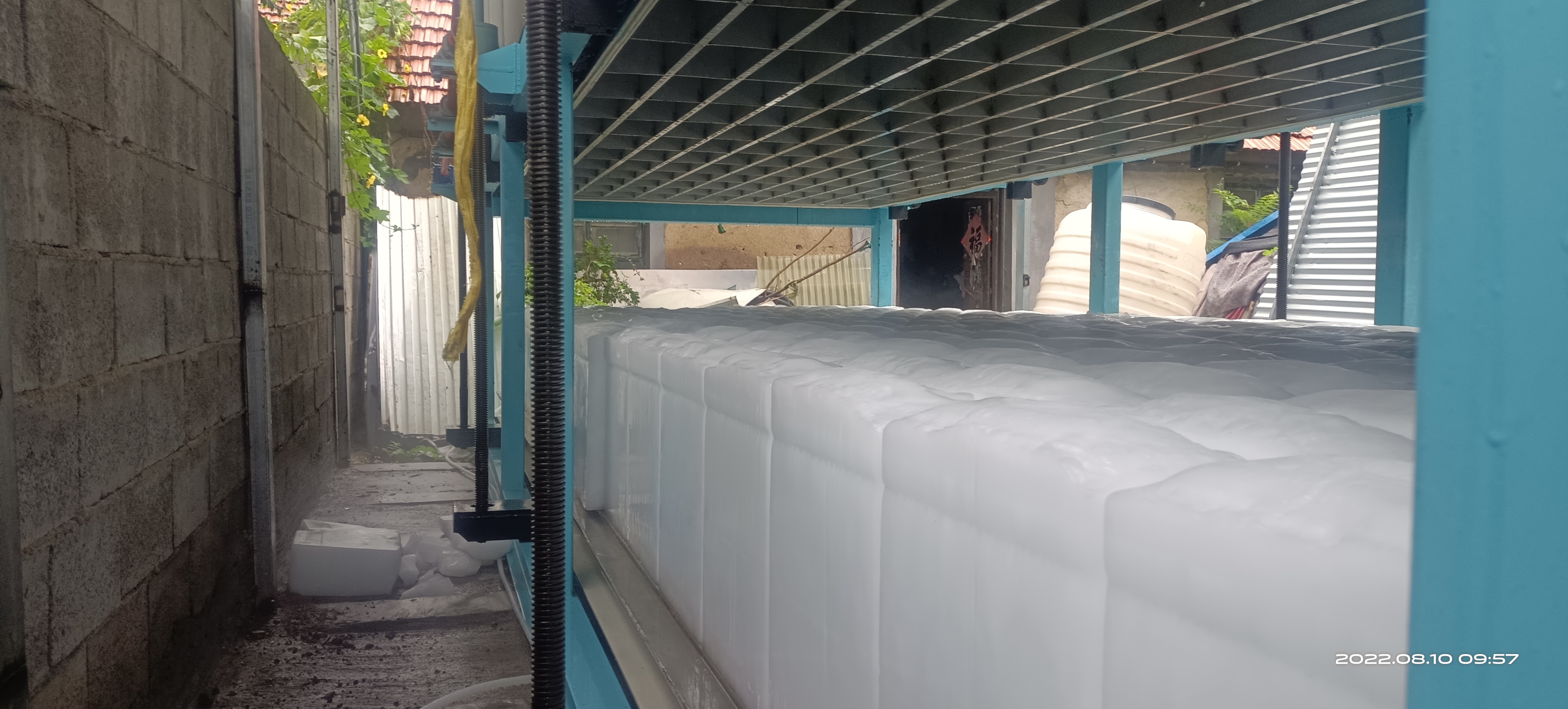 2000 KG TECUMSEH Compressor 15 Ton Container Block Ice Machine with Mobile Plant