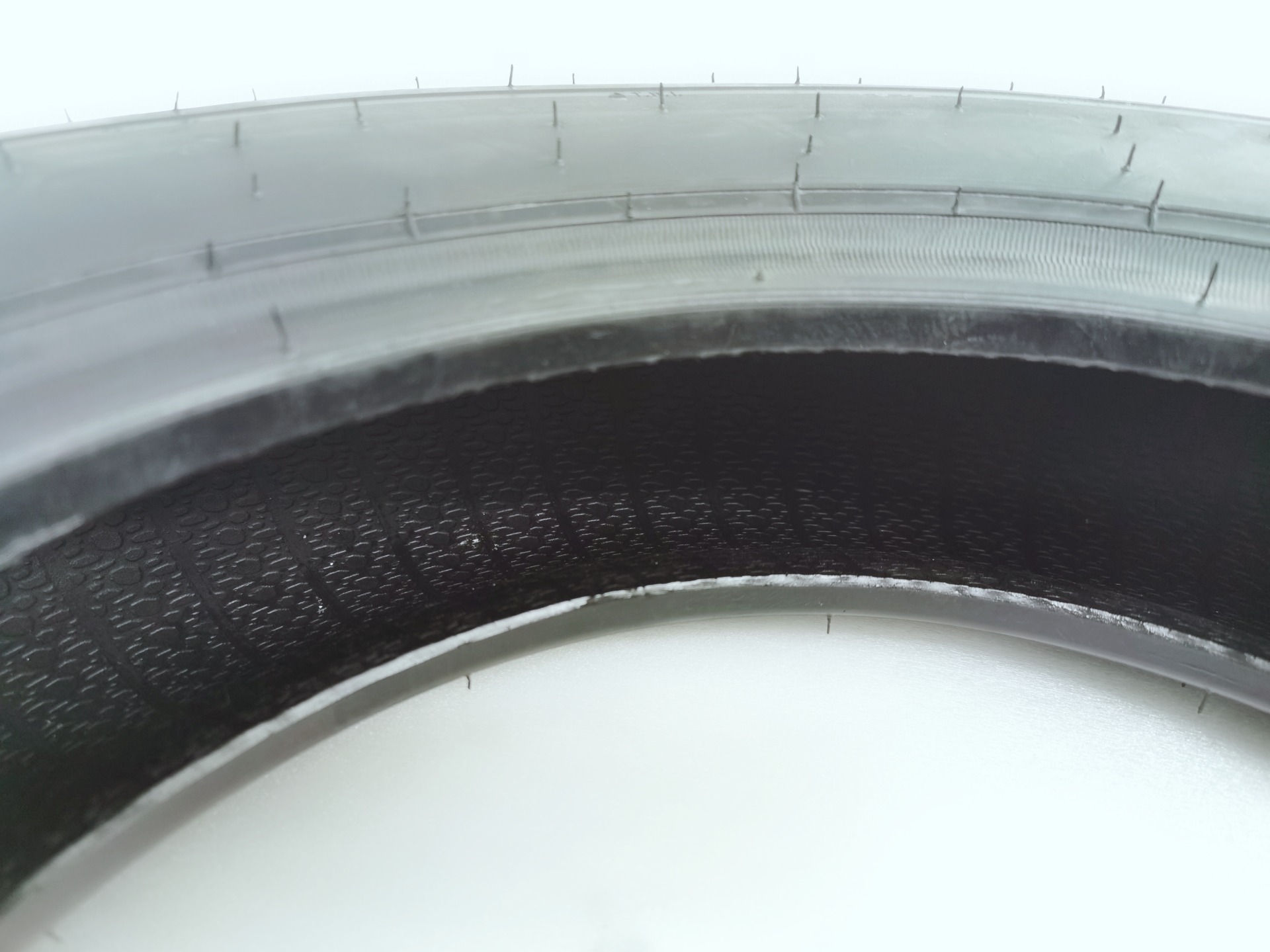 DAYANG OEM 5.0-12 Motorcycle Tire Natural Rubber Casing Global Packing Black Color