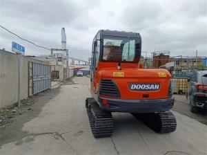 China Second Hand Doosan Dx55 Excavator Doosan 5 Ton Excavator 36.2 KW factory