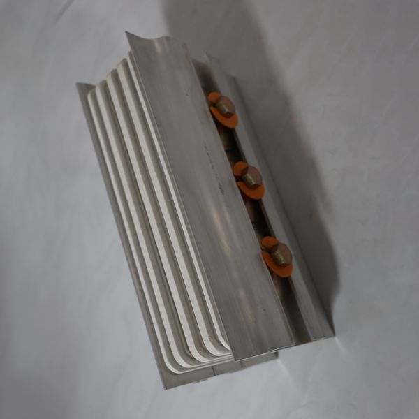 China Electrical Copper Compact Bus Duct / Busbar Trunking System 1600 Amp factory