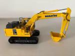 KOMATSU PC200-11MO 143 Scale Die-Cast Alloy Excavator Model Limited Collector