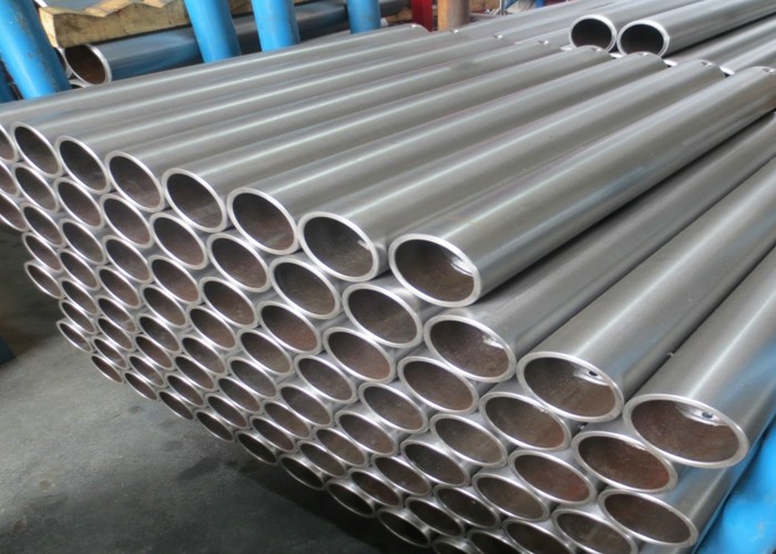 Hot Dip Galvanized Seamless Steel Pipe , ASTM A53 Seamless Pipe Round Shape