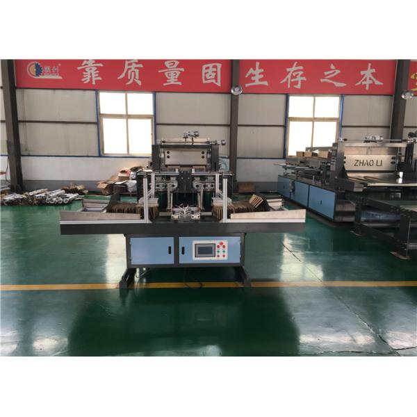 China Corrugated Cardboard Partition Assembly Machines ​/ Clapboard Insert Machine factory