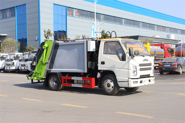 Customized New Brand Cheapest Price JMC Truck 4x2 7CBM 9 CBM Compactor Garbage Truck With High Quality