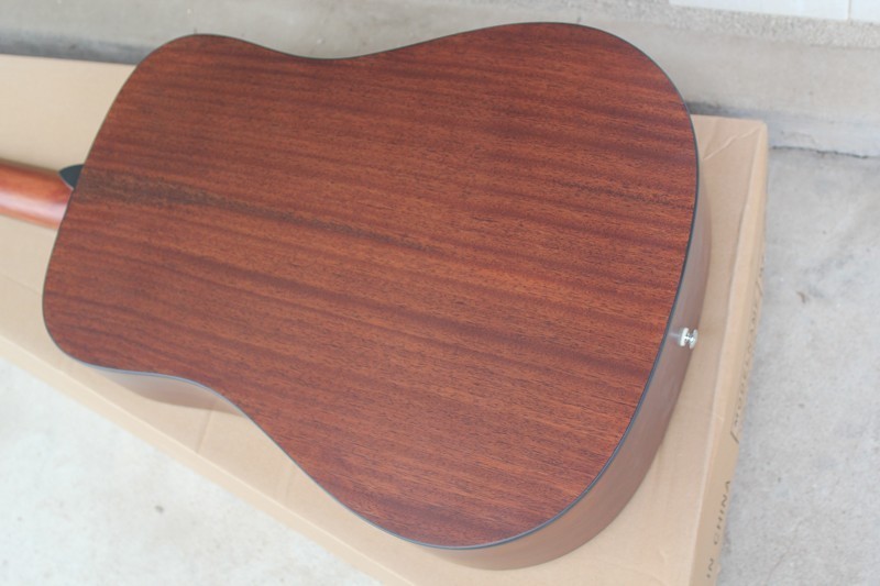 Factory custom 41 inch 20 frets 18 natural wood color acoustic guitar with solid top mahogany back