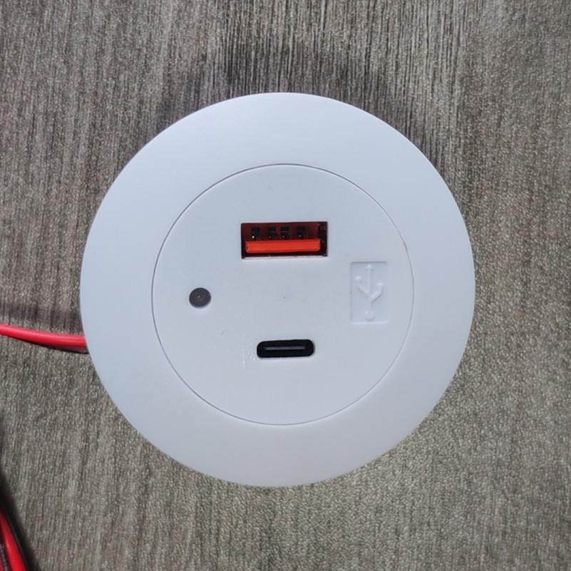 1 Ports Embedded Circular USB Type-C Socket for Charging Household Appliances 58*31MM