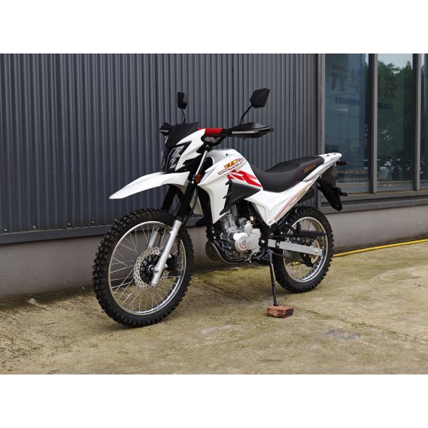 150cc Four Stroke Off Road Bikes With Rear Drum Brake And Inverted Shock Absorbers