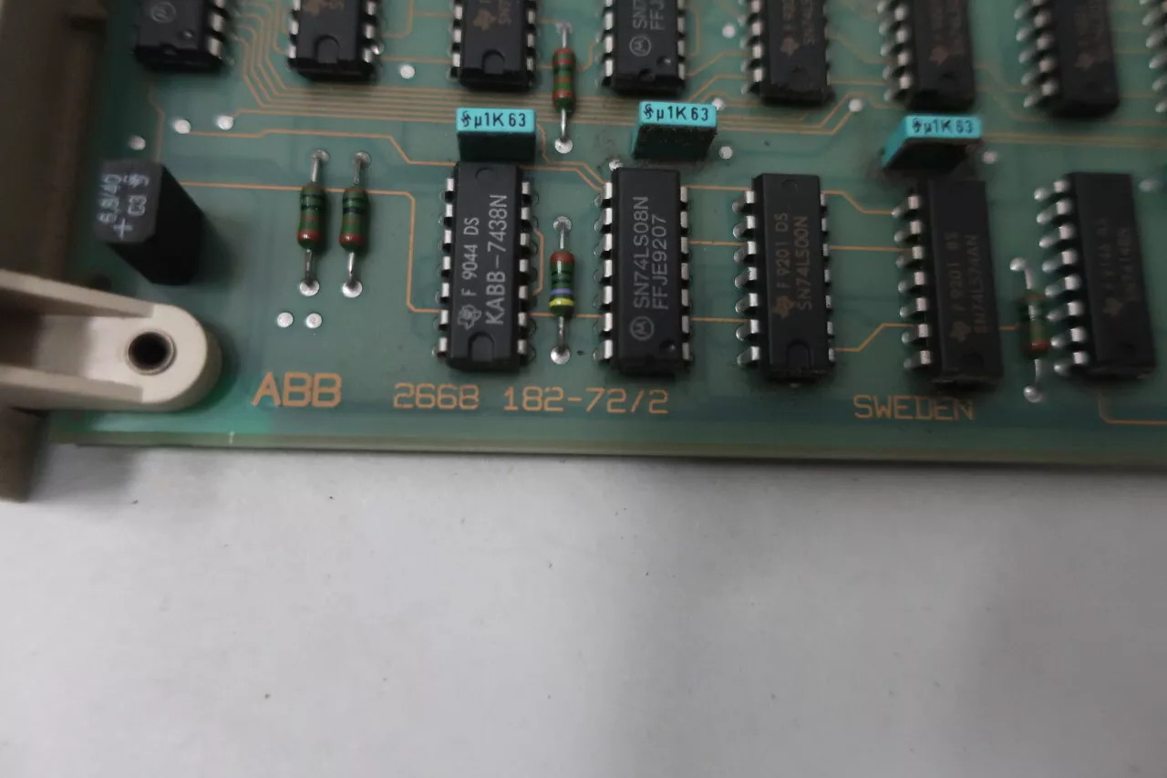 ABB DSCS-116 COMMUNICATION MODULE 57520001-BZ/5, DSCS116, 57520001BZ5