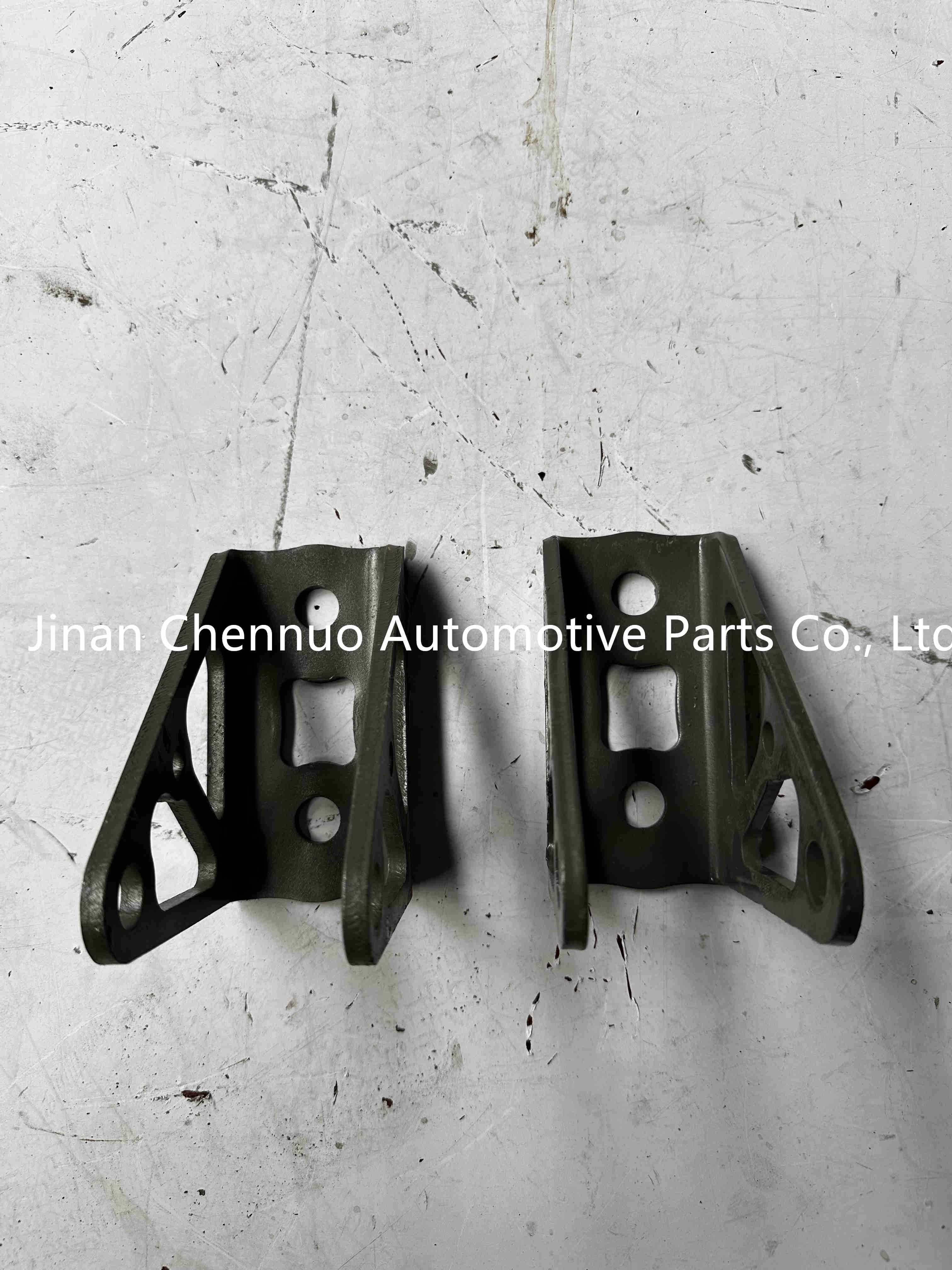 810W41701-0077 Lower Bracket Of Cab Front Suspension Shock Absorber