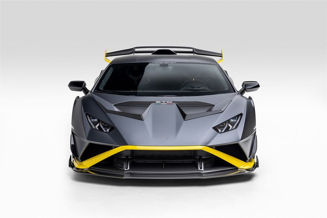 For Lamborghini STO Carbon Fiber Body Kit STO Upgraded Vors Style Front Lip Diffuser Side Skirt Hood Carbon Fiber Body Kit