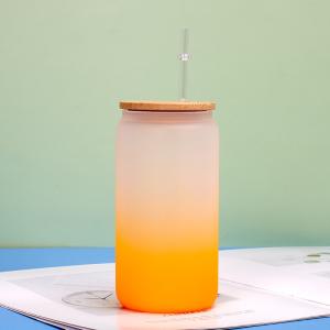 China 16oz Glitter Iridescent Glass Water Tumbler glass drinking bottle with bamboo lid For Iced Coffee Beer Juice Soda factory