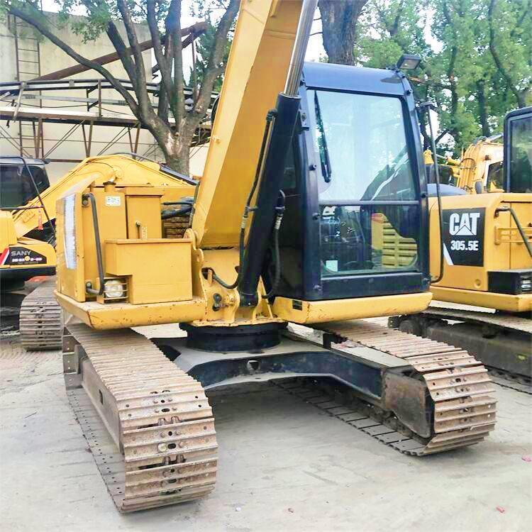 Caterpillar 307E Mini Excavator with 3152 Working Hours in Good Condition from Japan