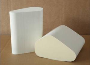 China Oval Honeycomb Ceramic Carrier White For Exhaust Gas Purification factory