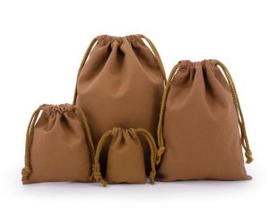 China 8oz Natural Unbleached Cotton Small Muslin Drawstring Bags 13x16cm factory