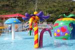 Customized Flower Spray Water Playground Equipment , Amusement Park Equipment