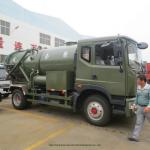Heavy Duty Septic Vacuum Trucks For Oilfield / Fecal / Sewer Cleaning