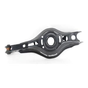 China Rear Control Arm for Toyota Camry 2018 Car Fitment Toyota Replace/Repair Purpose factory