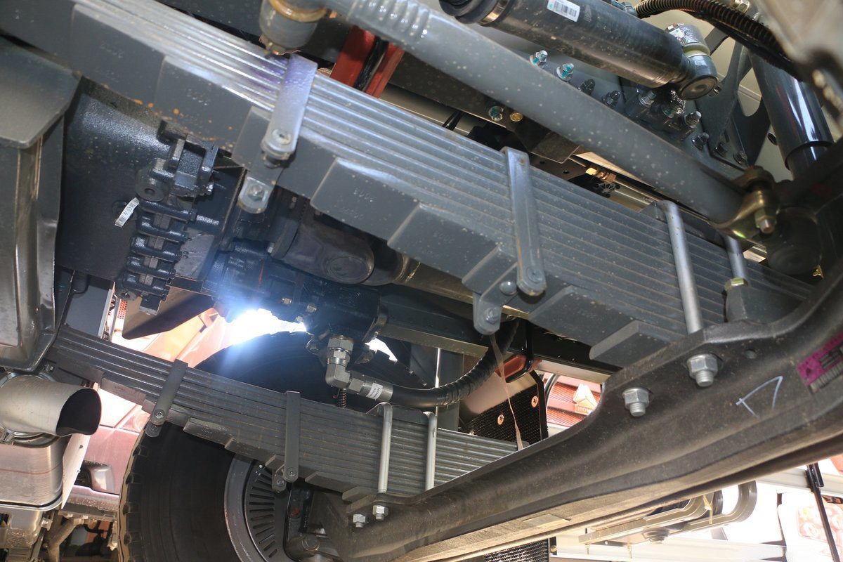 SITRAK G7H Model Good Air Conditioning 540HP 8X4 8.4m Sinotruk Dump Truck Grid U-Type Cargo Box