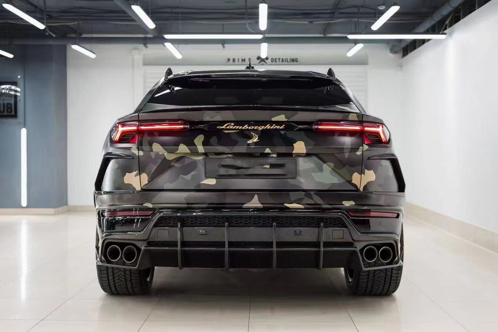 Auto Parts for Lamborghini Urus Body Kit Urus Upgrades TopCAR-style Carbon Fiber Front Shovel Diffuser Spoiler Hood Body Kit